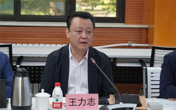 北京市教委学校后勤处处长王力志进行总结讲话 北京市教委学校后勤处处长王力志进行总结讲话