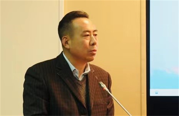 讲座由战略传播研究中心主任纪忠慧教授主持 讲座由战略传播研究中心主任纪忠慧教授主持