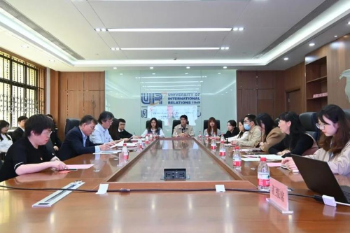 15 15
