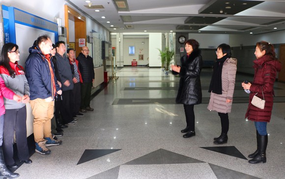 5刘慧书记一行慰问网络中心在岗人员 5刘慧书记一行慰问网络中心在岗人员