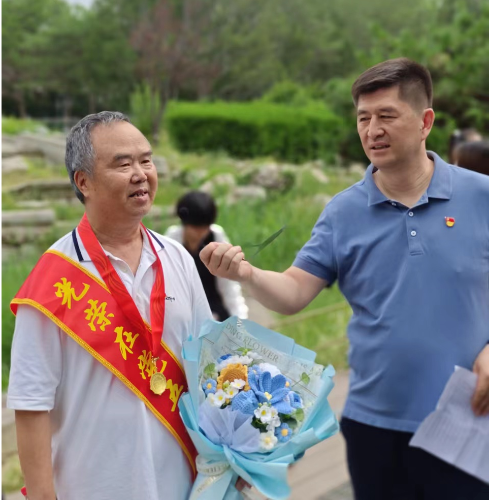 图片7 图片7